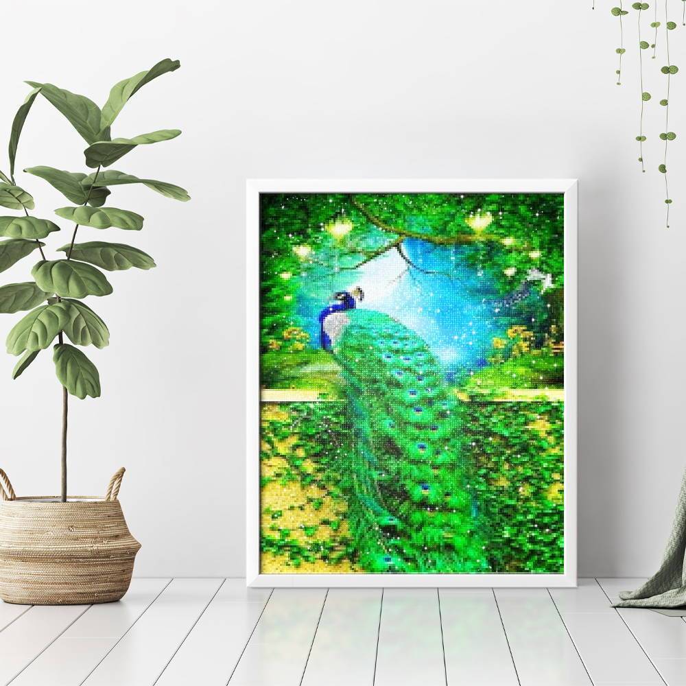 Impresionante pavo real - Hola Hobby